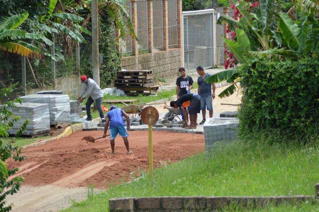 Obras de Pavimentação na Portaria